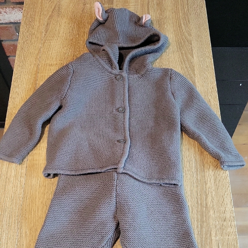 Victoria Beckham For Target Gray Knit Bunny Outfit